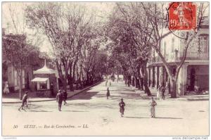 CPA AFRIQUE ALGERIE SETIF RUE DE CONSTANTINE VELO KIOSQUE ENFANTS ANIMEE