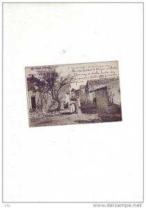 lot 140 CPA  une rue du quartier arabe carte propre