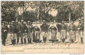 SIDI BEL ABBES PETIT ETAT MAJOR ET ETENDARD DU 2em REGIMENT DE SPAHIS EDITION BOUMENDIL