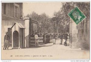 CPA ALGERIE SIDI BEL ABBES Quartier Caserne des Spahis  Soldats Militaires 1924