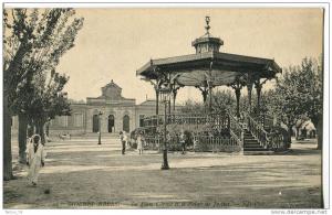 SIDI-BEL-ABÉS  -  LA PLACE CARNOT ET LE PALAIS DE JUSTICE