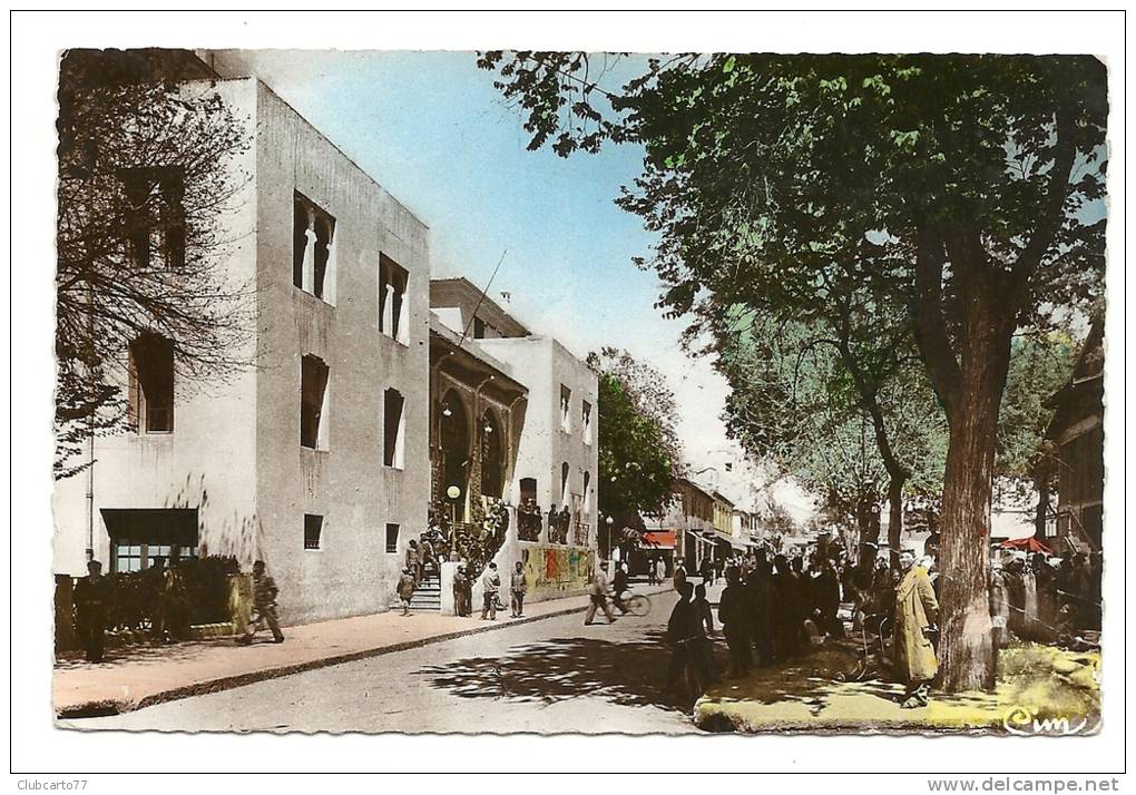 Sétif (Algérie)  La poste et le marché indigène env 1962 (animée).