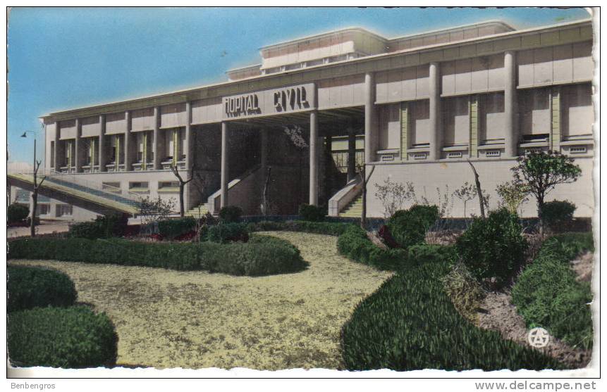 Sétif  l'hôpital civil les services administratifs