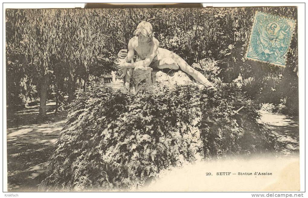 Setif Algérie - statue d'Assise