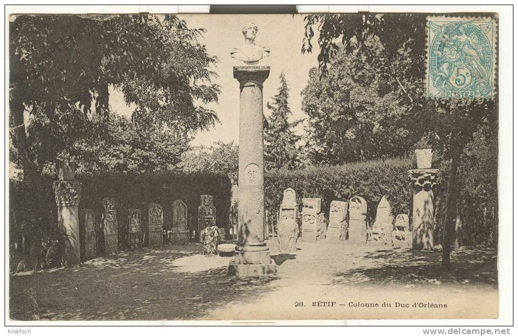 Setif - colonne du duc d' Orléans - tombes