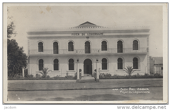B17 LEGION ETRANGERE SIDI BEL ABBES FOYER LEGIONNAIRES TRES GROS PLAN