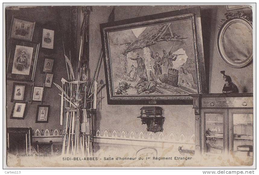 - B15066CPA - ALGERIE - SIDI BEL ABBES - salle d'honneur du 1er regiment etranger - Assez bon état - AFRIQUE