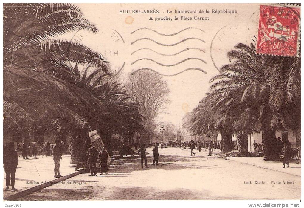 SIDI BEL ABBES le boulevard de la republique a gauche la place carnot