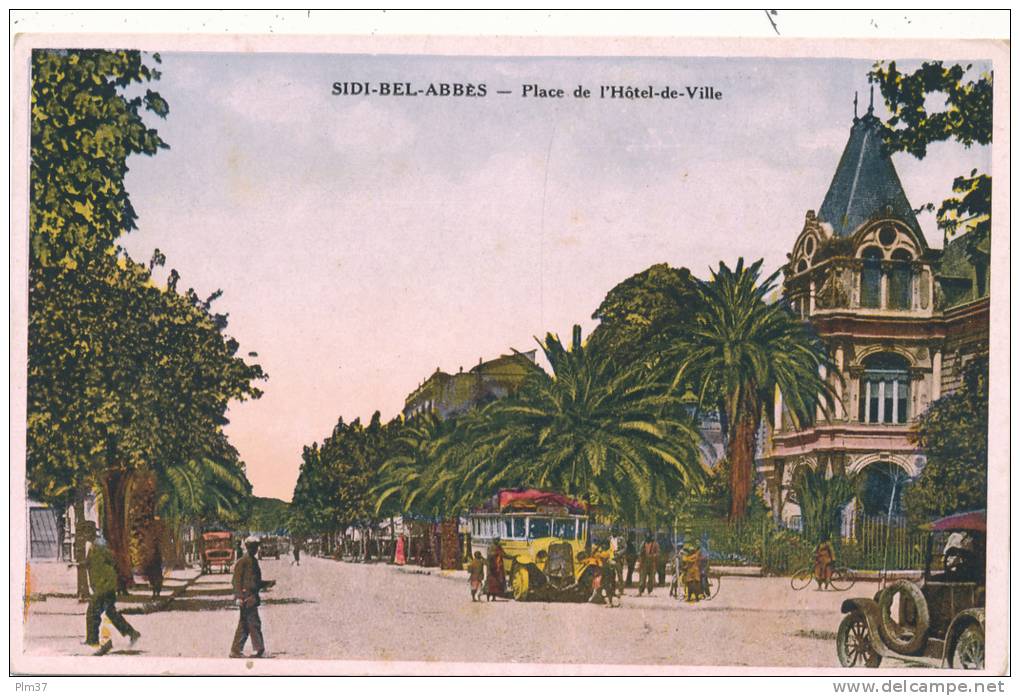 SIDI BEL ABBES - Place de l'Hotel de Ville - Autobus