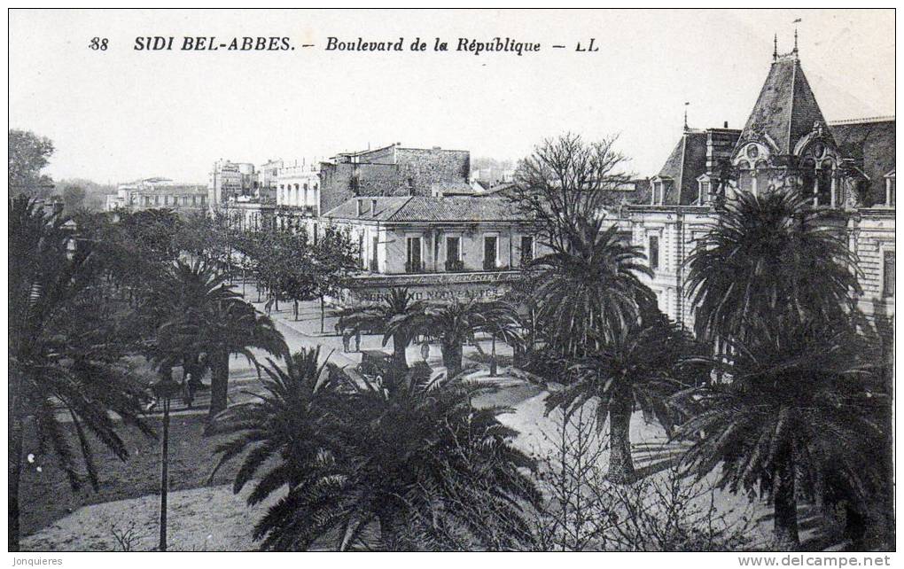 SIDI BEL-ABBES Boulevard de la République.