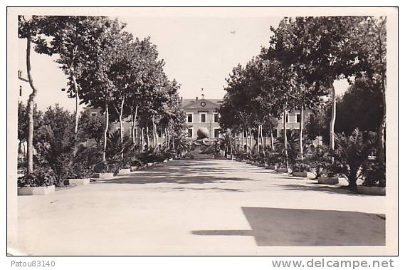 ALGERIE .SIDI BEL ABBES.N 19.  LA LEGION.  CASERNE VIENOT ET LE MONUMENT A LA LEGION