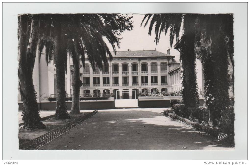 ALGERIE - SIDI BEL ABBES - LE COLLEGE MODERNE DE GARCONS - 1956  (scan recto verso)