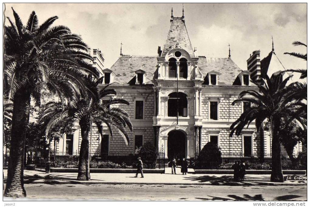 cpsm dentelee SIDI BEL ABBES hotel de ville non circulee