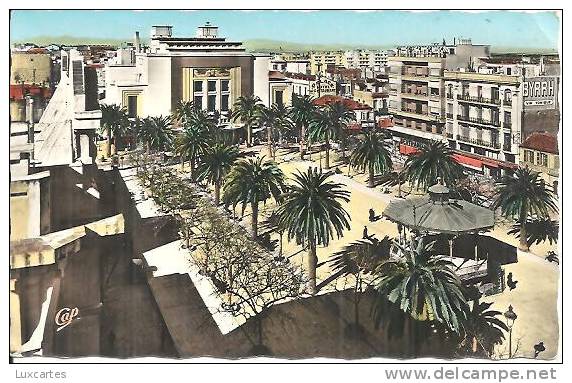 78. SIDI BEL ABBES. PLACE CARNOT ET LE THEATRE.