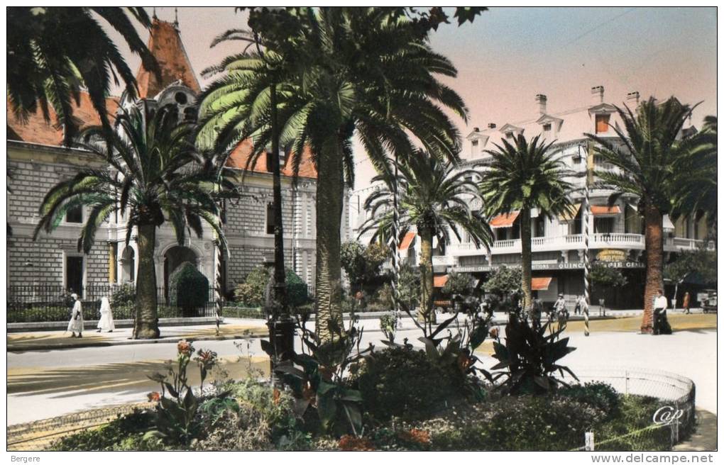 CPSM SIDI BEL ABBES. hotel de ville, quincaillerie Yerles, 1957