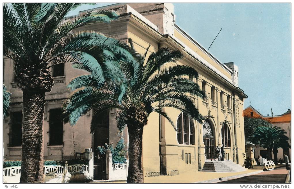 AFRIQUE - ALGÉRIE - SIDI BEL ABBES - L'hôtel des Postes (1962)