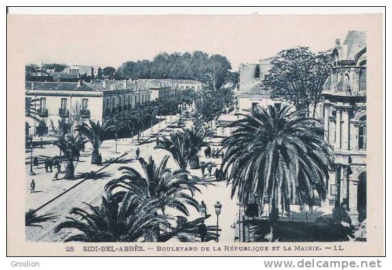SIDI BEL ABBES 25 BOULEVARD DE LA REPUBLIQUE ET LA MAIRIE