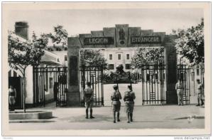 AFRIQUE - ALGERIE - SIDI BEL ABBES - L'Entrée de la Caserne de la Légion