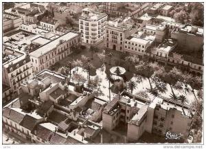 SIDI-BEL-ABBES VUE AERIENNE DE LA PLACE CARNOT ET PALAIS DE JUSTICE ,KIOSQUE   REF 24796