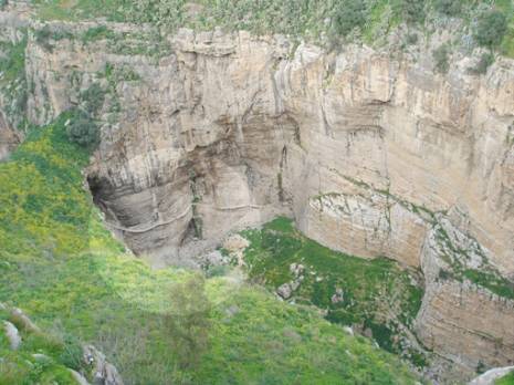 Constantine - Le secrétaire d'état chargé du tourisme en visite au Vieux Rocher:  780 millions de dinars pour réhabiliter le Chemin des Touristes