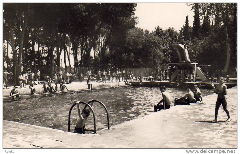 ALGERIE  SIDI BEL ABBES  La Piscine  ..... ( Ref FA602 )