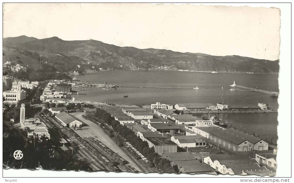 PHILIPPEVILLE  VUE GENERALE DU PORT