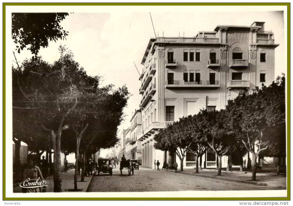 CPA photo Combier-  ALGERIE - PHILIPPEVILLE - La Maison du Colon.écrite  non voyagée