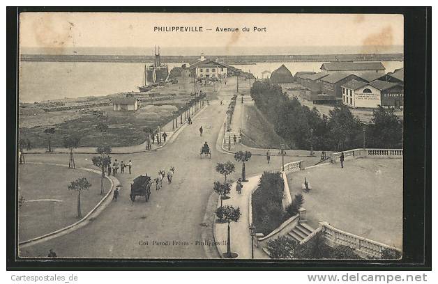 CPA Philippeville, Avenue du Port, Pferdekutsche, Dampfer