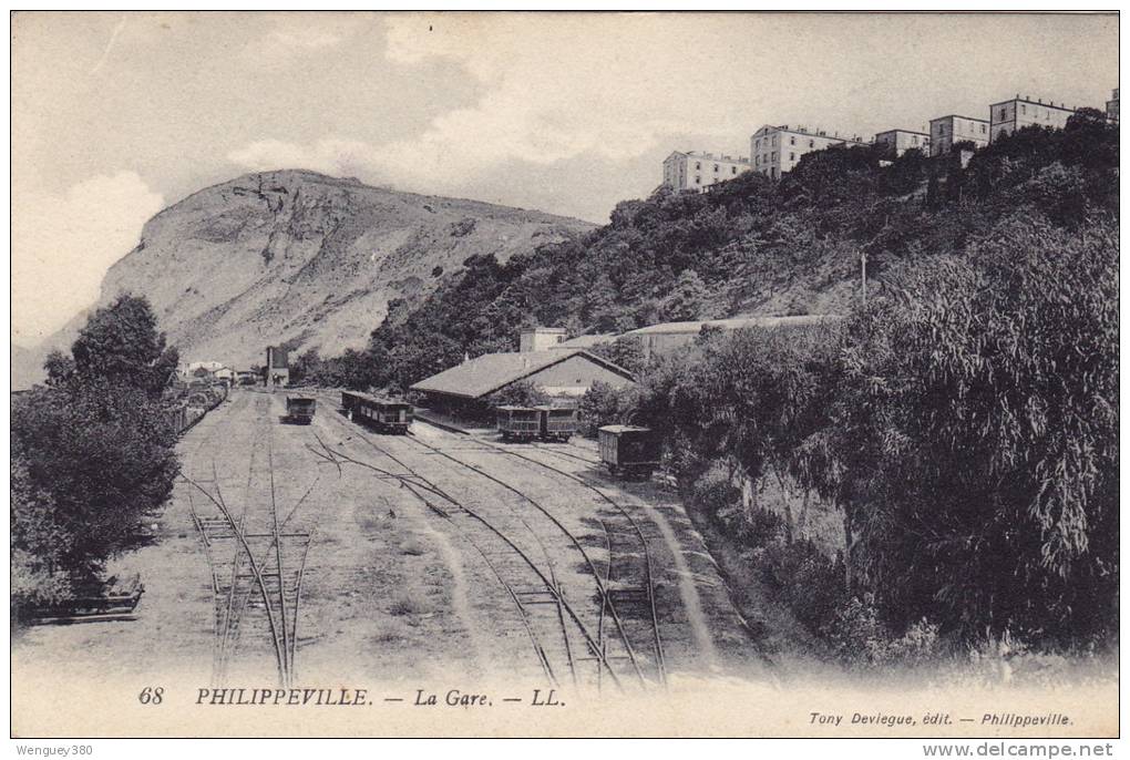 PHILIPPEVILLE - La Gare   Beau Plan