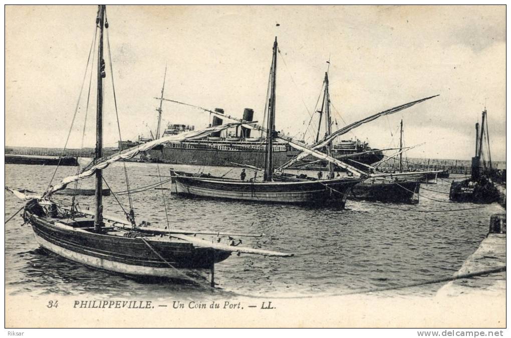 ALGERIE(PHILIPPEVILLE) BATEAU DE PECHE