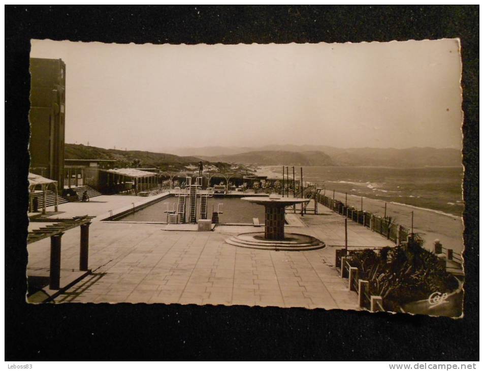 PHILIPPEVILLE -- LA PISCINE JEANNE D'ARC 1955