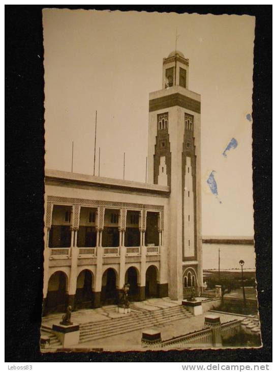 PHILIPPEVILLE -- L'HOTEL DE VILLE