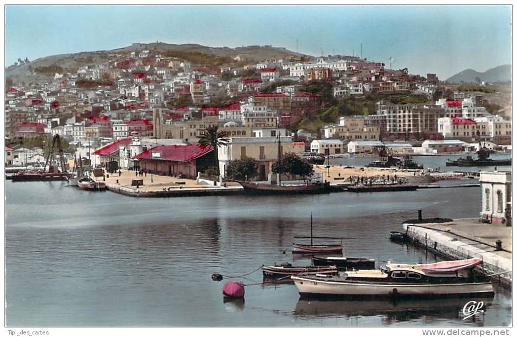 Philippeville - Vue générale prise du Port