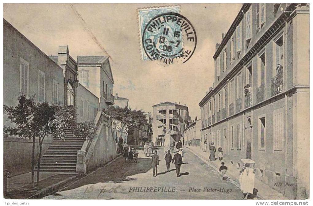 Philippeville - Place Victor Hugo