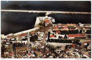ALGERIE / ALGERIEN    PHILIPPEVILLE   Vue aerienne de la Ville et le Port