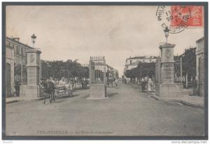 PHILIPPEVILLE - La Porte de Constantine