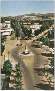 PHILIPPEVILLE - Les Allées Barrot / Monument du 3ème Zouaves - CPSM, petit format, 2 scans