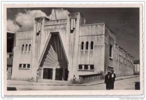 Souk-Ahras, la salle des fêtes, photo Mikalef, éd. Bousdira