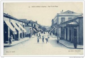 SOUK-AHRAS. - Rue Victor-Hugo. Belle animation