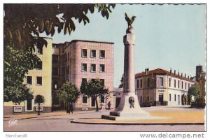 ALGERIE.SOUK AHRAS. LA PLACE DU MONUMENT..SEMI MODERNE