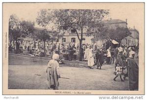 ALGERIE.SOUK AHRAS .LE MARCHE ARABE...plissure coin haut gauche