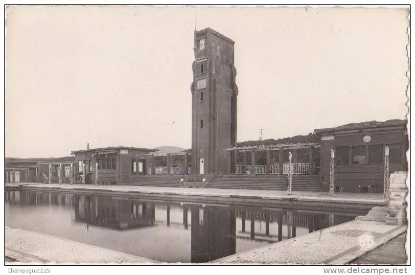 CPSM ALGERIE PHILIPPEVILLE La Piscine Sainte Jeanne d'Arc Architecture