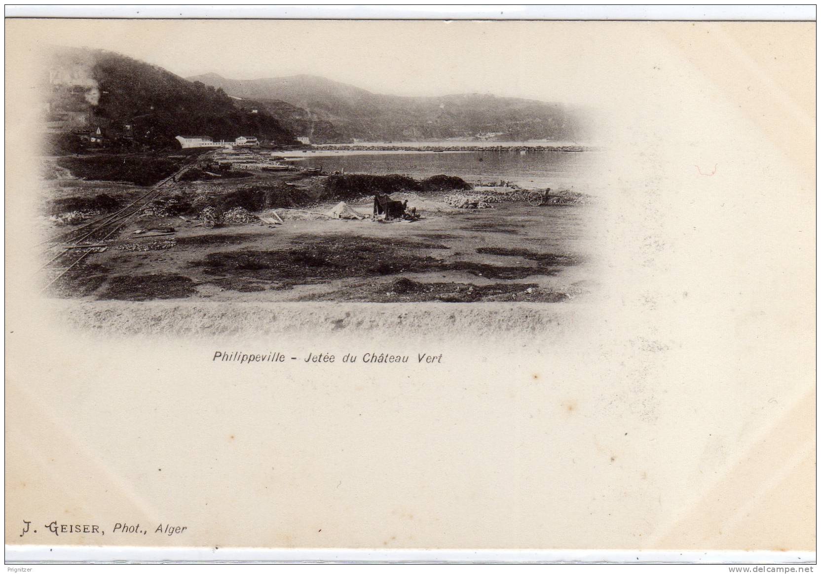 ALGERIE / ALGERIEN    PHILIPPEVILLE   Jetee du Chateau Vert