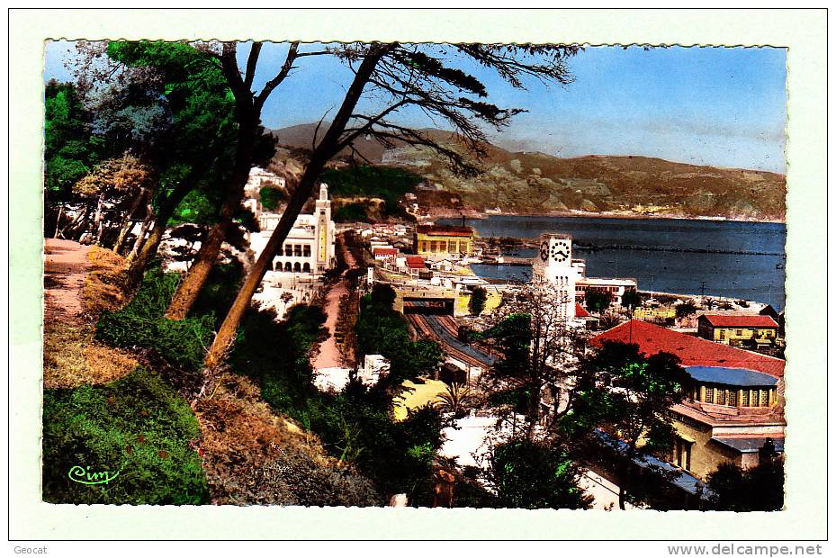 CPSM ALGERIE PHILIPPEVILLE Quartier gare