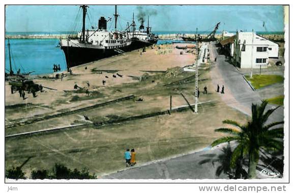 ALGERIE... SKIKDA Vue sur le Port