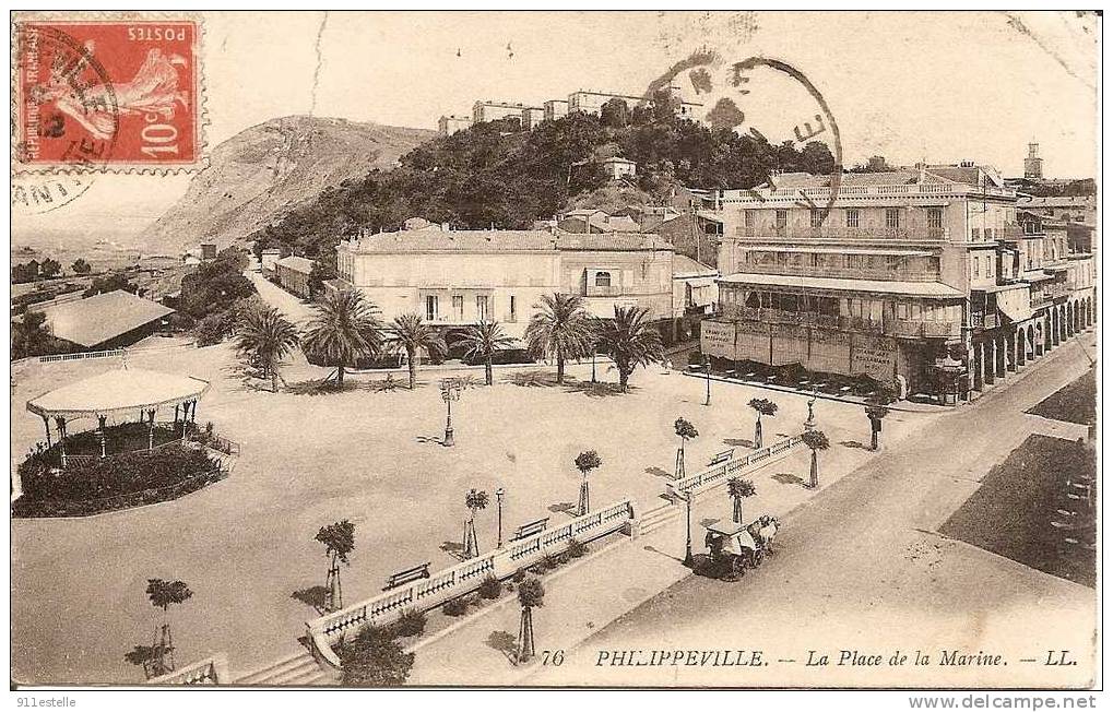 PHILIPPEVILLE - la place de la marine (  état )