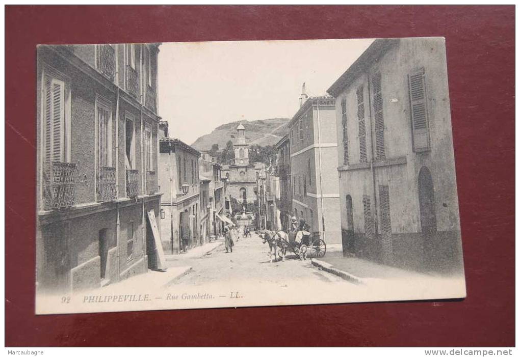 Philippeville - Rue Gambetta  - Animée