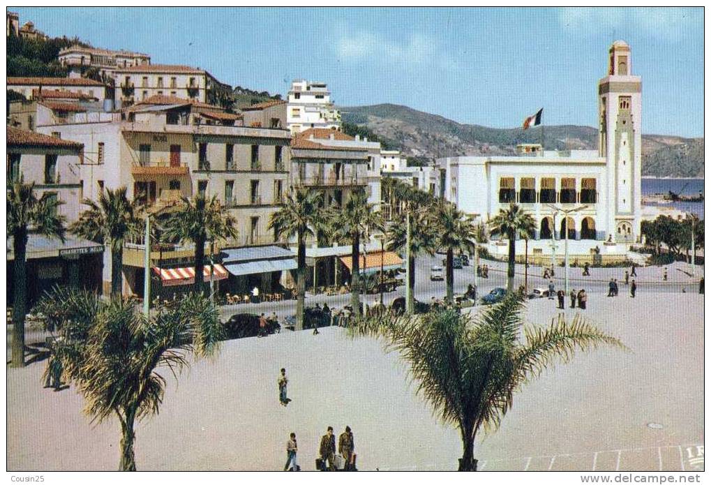 ALGERIE - PHILIPPEVILLE - La Place Marqué