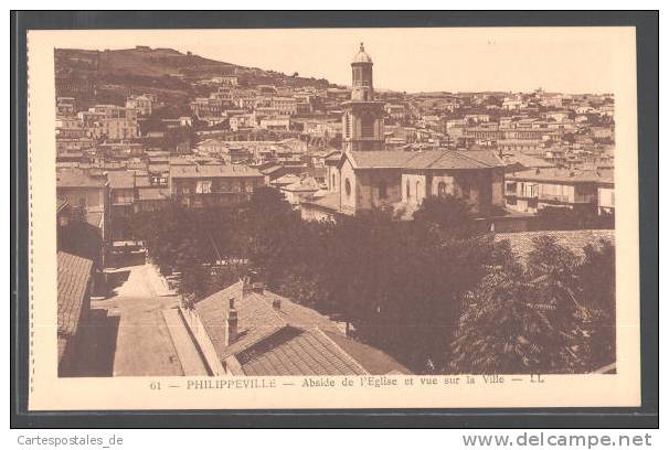 CPA Philippeville, Abside de l'Eglise et vue sur la Ville