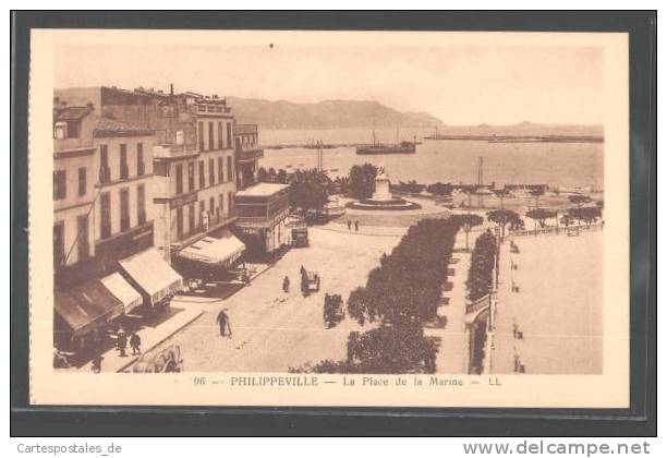 CPA Philippeville, La Place de la Marine